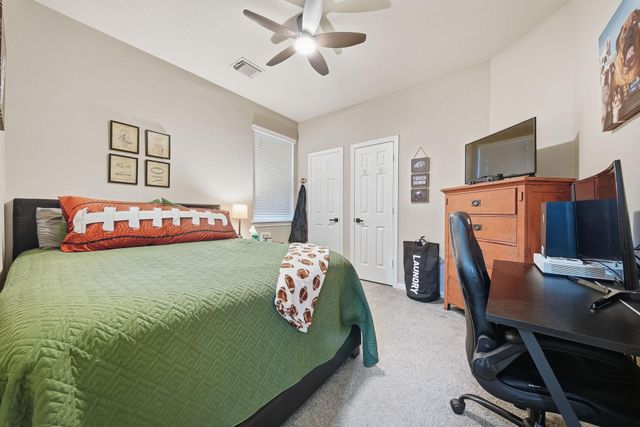 402 Prattwood Court, League City, TX 77573