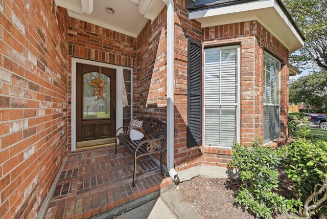 402 Prattwood Court, League City, TX 77573