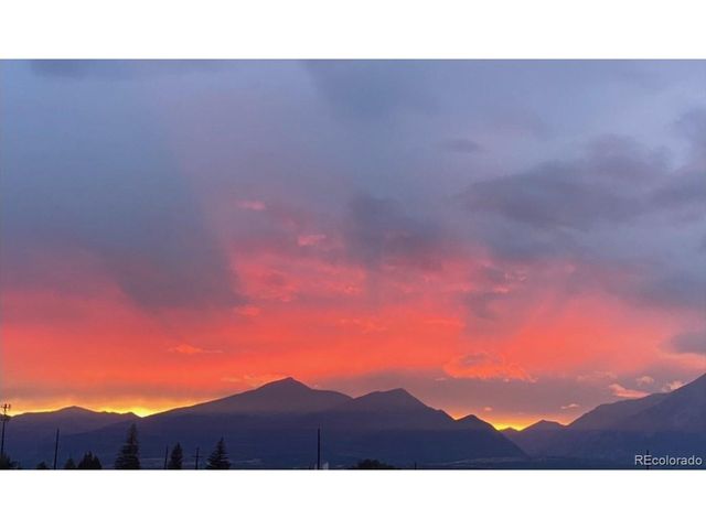 10501 Table Rock Ct, Poncha Springs, CO 81242