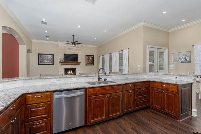 4352 FM 850, Tyler, TX 75705