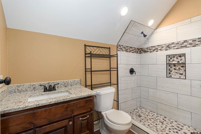 4352 FM 850, Tyler, TX 75705
