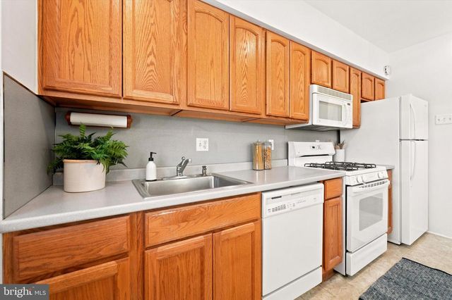 1013 REED ST, Philadelphia, PA 19147