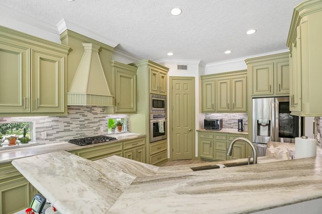 11392 Grand Harbor Boulevard, Montgomery, TX 77356