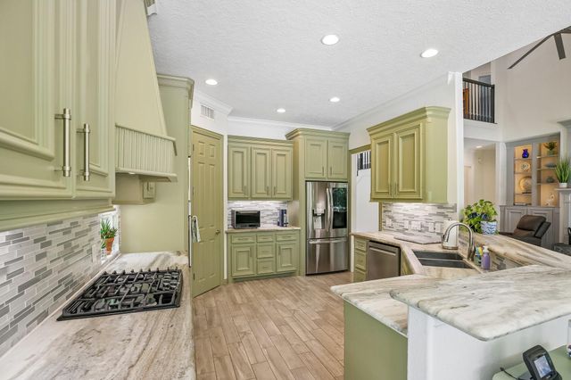 11392 Grand Harbor Boulevard, Montgomery, TX 77356