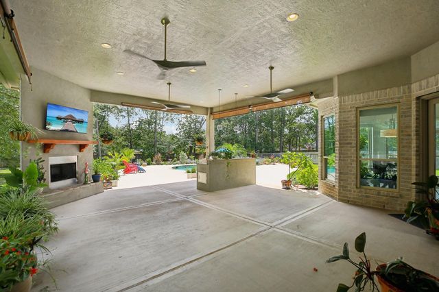 11392 Grand Harbor Boulevard, Montgomery, TX 77356