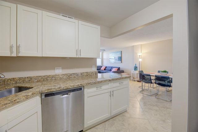 305 N Pompano Beach Boulevard 1403, Pompano Beach, FL 33062