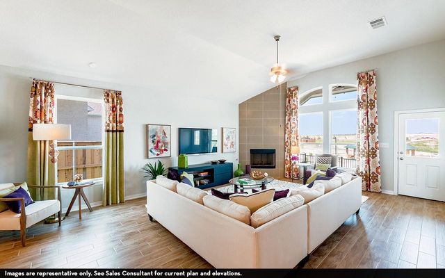 838 Aspen Bluffs Road, Crosby, TX 77532