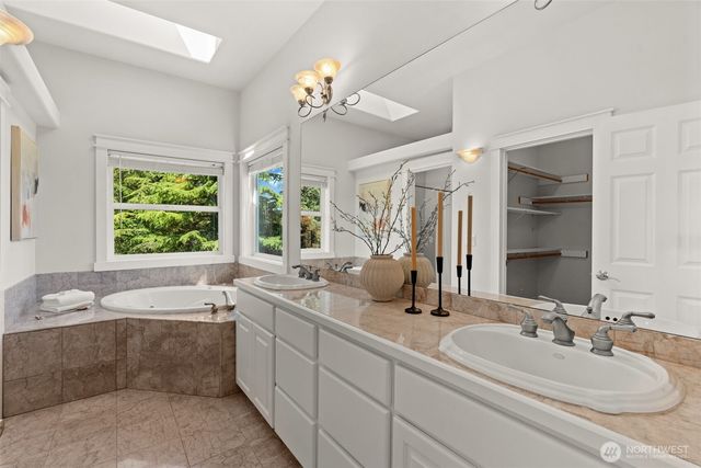 5518 35th Street NW, Gig Harbor, WA 98335