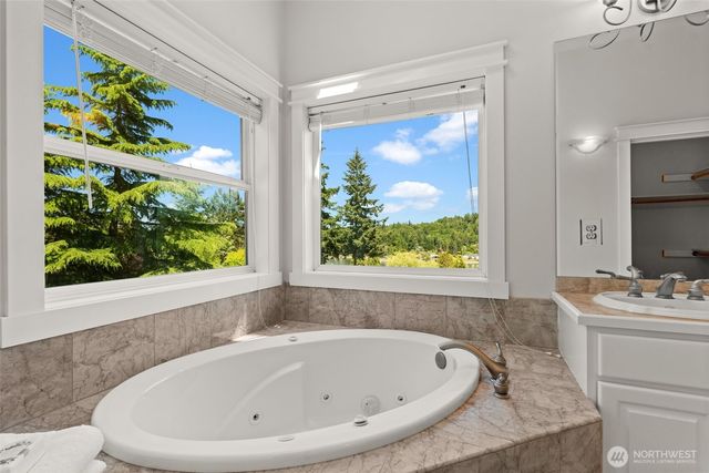 5518 35th Street NW, Gig Harbor, WA 98335