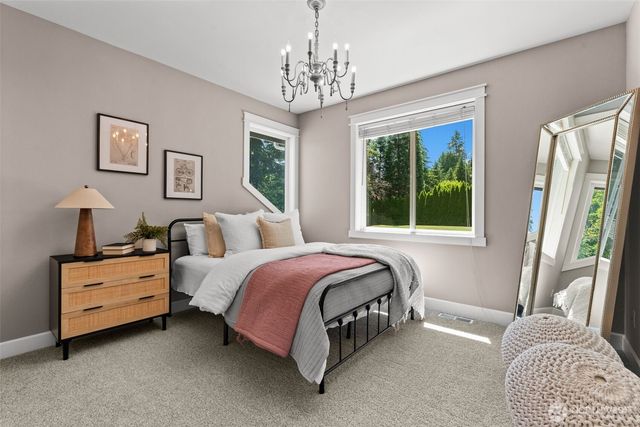 5518 35th Street NW, Gig Harbor, WA 98335
