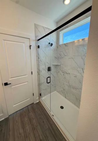 130 Sincere DR, Kyle, TX 78640