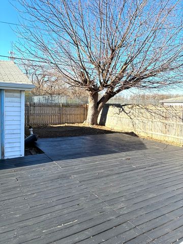 1554 Burnham Avenue, Calumet City, IL 60409