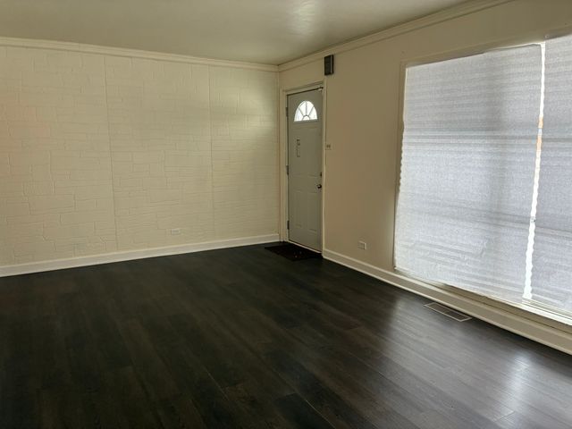 1554 Burnham Avenue, Calumet City, IL 60409