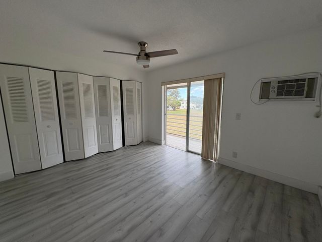 374 Camden P, West Palm Beach, FL 33417