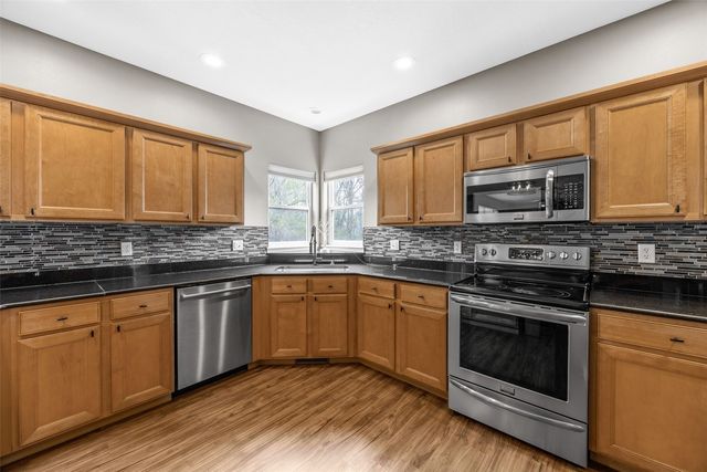 2812 Broken Woods Drive, Coralville, IA 52241