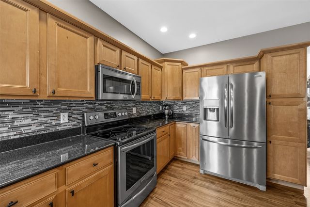 2812 Broken Woods Drive, Coralville, IA 52241