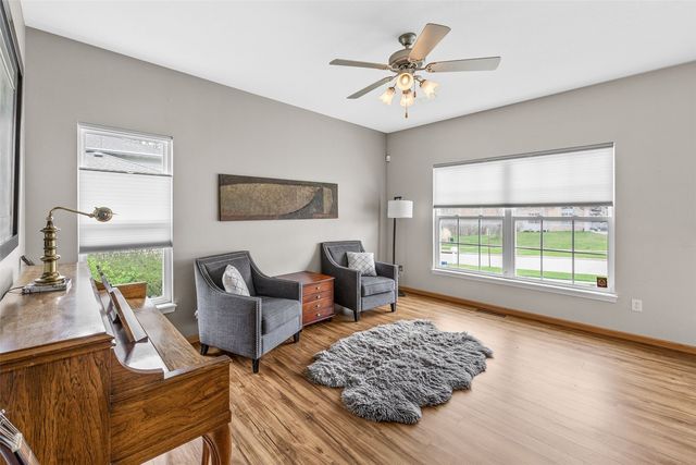 2812 Broken Woods Drive, Coralville, IA 52241