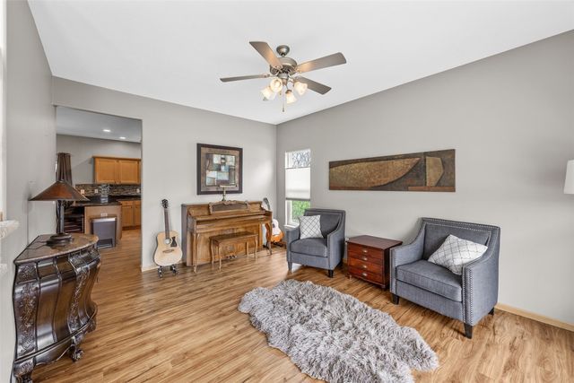 2812 Broken Woods Drive, Coralville, IA 52241