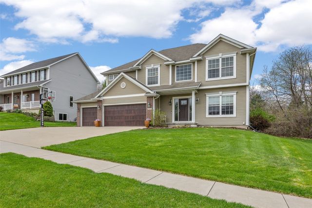 2812 Broken Woods Drive, Coralville, IA 52241