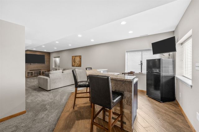2812 Broken Woods Drive, Coralville, IA 52241