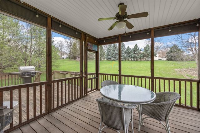 2812 Broken Woods Drive, Coralville, IA 52241