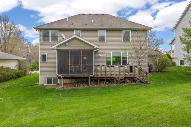 2812 Broken Woods Drive, Coralville, IA 52241