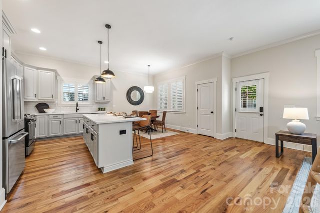 3400 Holt Street, Charlotte, NC 28205