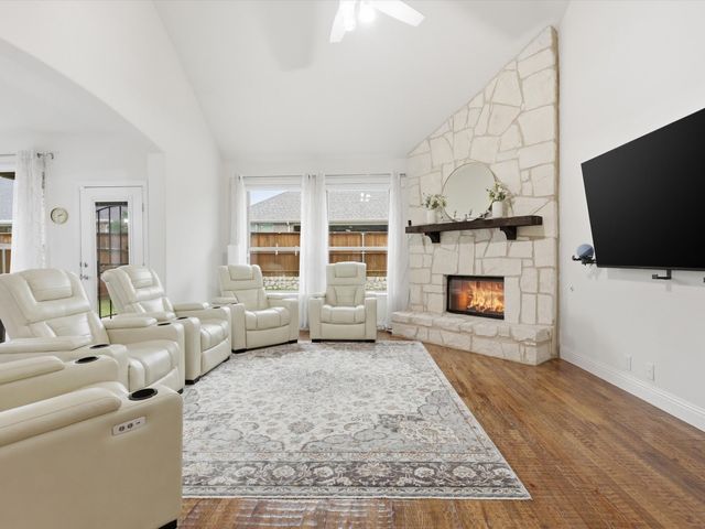 5821 Hightower Street, Aubrey, TX 76227