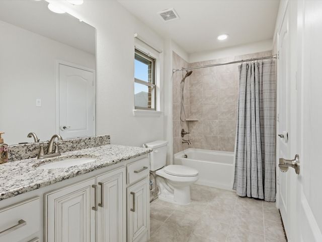 5821 Hightower Street, Aubrey, TX 76227
