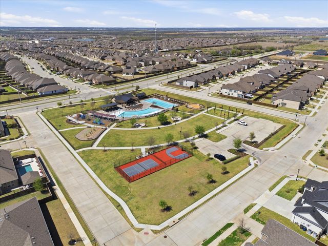 5821 Hightower Street, Aubrey, TX 76227