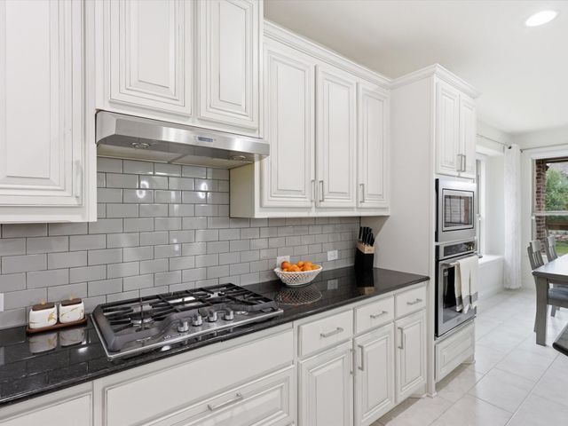 5821 Hightower Street, Aubrey, TX 76227