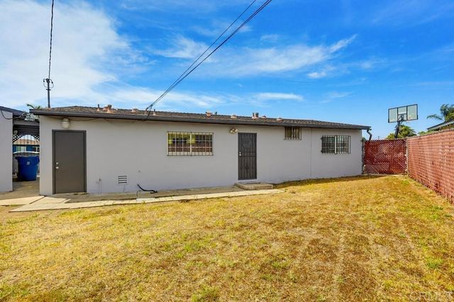 855 Jefferson Avenue, Chula Vista, CA 91911