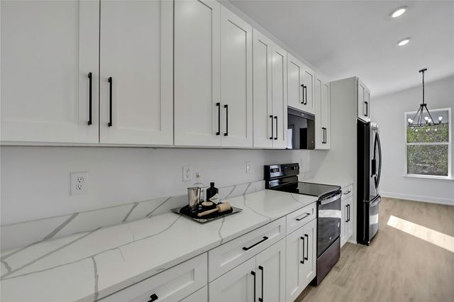 6513 OWL ROAD, Weeki Wachee, FL 34613