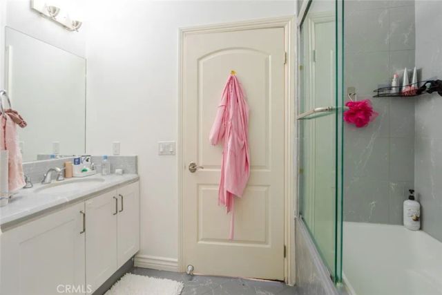 626 E Orange Grove Avenue 204, Burbank, CA 91501