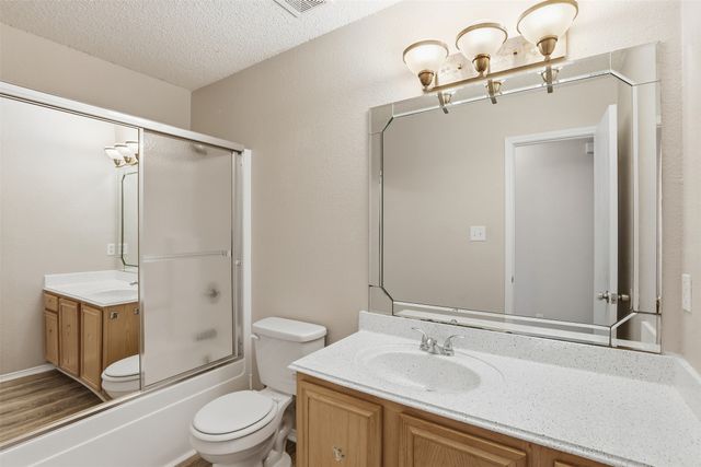 10616 Shadywood Drive, Fort Worth, TX 76140