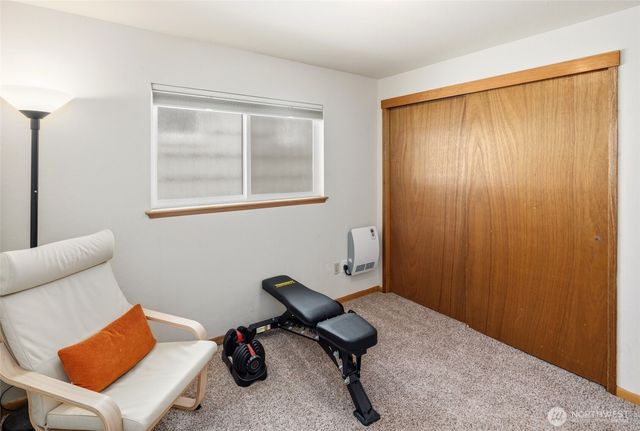 520 N 79th Street, Seattle, WA 98103