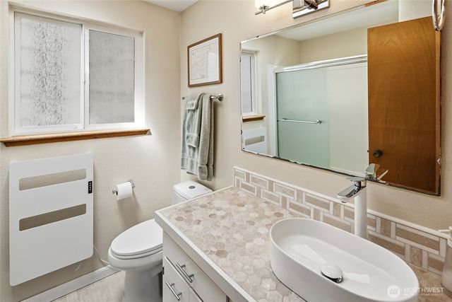 520 N 79th Street, Seattle, WA 98103