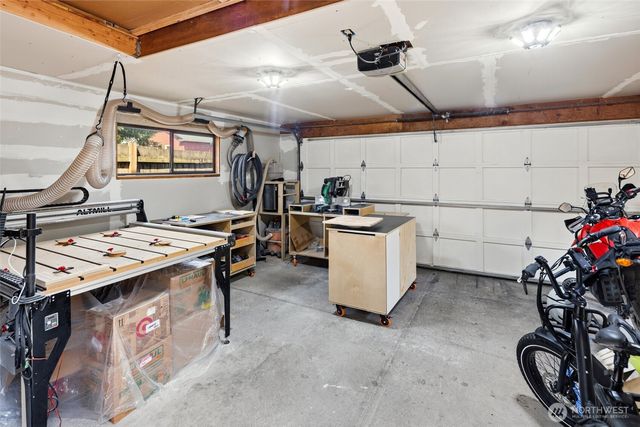 520 N 79th Street, Seattle, WA 98103