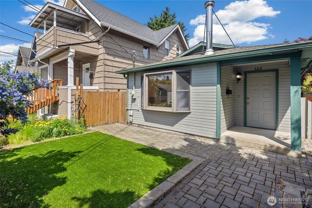 520 N 79th Street, Seattle, WA 98103