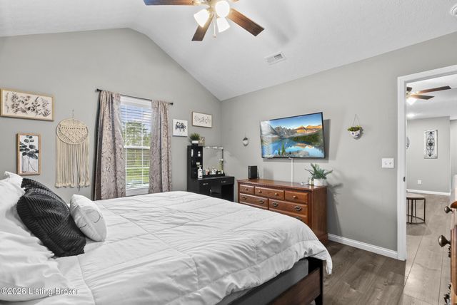 407 Susannah Ave, Bardstown, KY 40004
