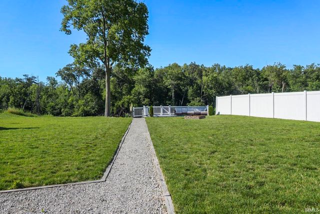 20211 State Road 120, Bristol, IN 46507