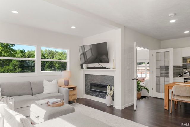 20211 State Road 120, Bristol, IN 46507