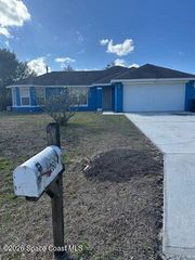 260 Christensen Avenue SE, Palm Bay, FL 32909