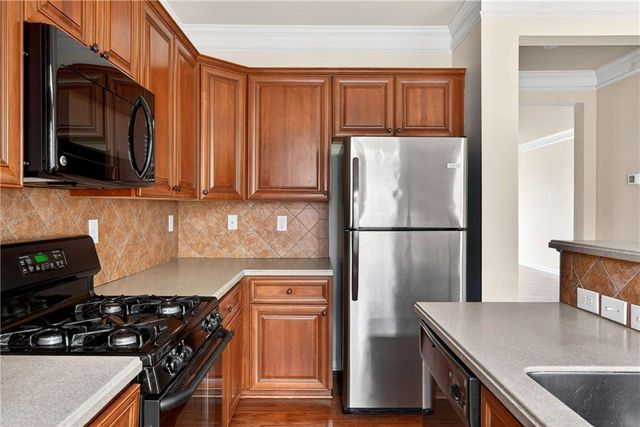 438 Tioram SE Lane, Smyrna, GA 30082