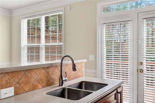 438 Tioram SE Lane, Smyrna, GA 30082