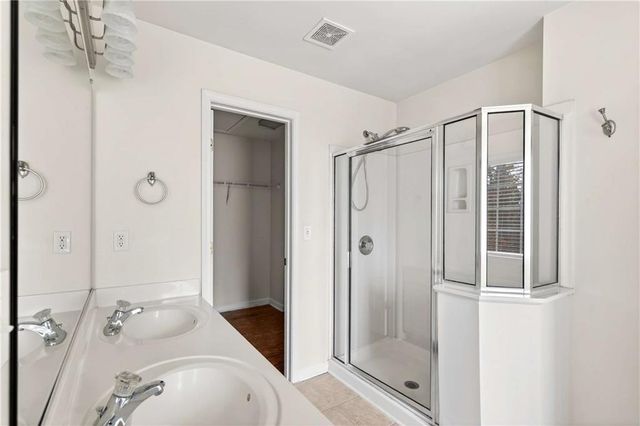 438 Tioram SE Lane, Smyrna, GA 30082