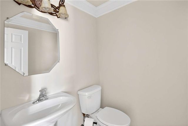 438 Tioram SE Lane, Smyrna, GA 30082