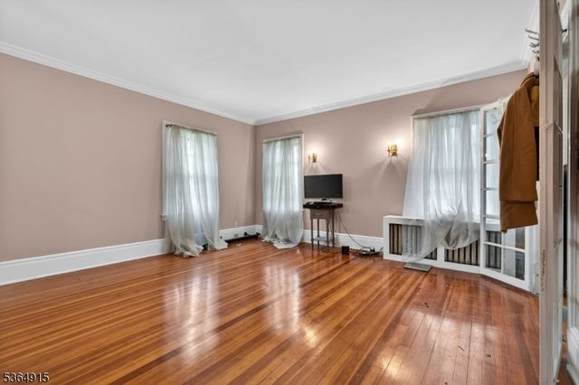 2 Halsey Pl, South Orange Village Twp., NJ 07079