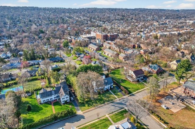 2 Halsey Pl, South Orange Village Twp., NJ 07079