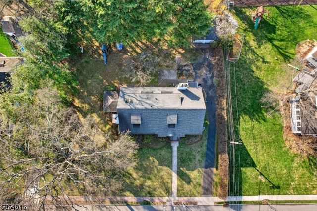 2 Halsey Pl, South Orange Village Twp., NJ 07079